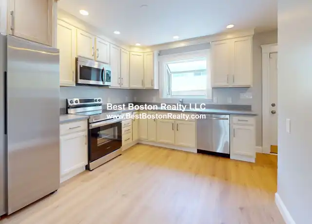 Property at 3 Harris Rd Unit 1, Medford, MA, 02155, 3 beds, 1 bath, [object Object]