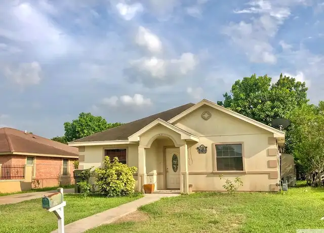Property at 6912 Laguna de Palmas Dr, Brownsville, TX, 78526, 3 beds, 2 baths, [object Object]