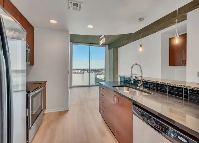 Property at 415 Church St #1511, Nashville, TN, 37219, 1 bed, 1 bath, [object Object]