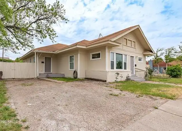 Property at 1711 S 3rd St, Abilene, TX, 79602, 1 bed, 1 bath, [object Object]
