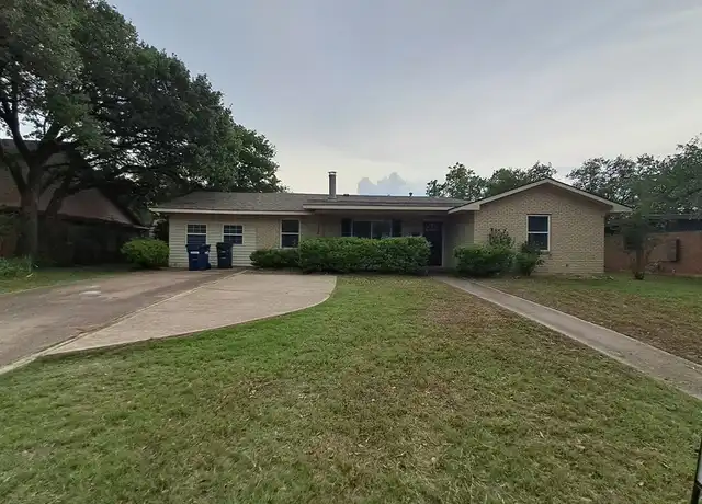 Property at 1306 Leacrest Dr, College Station, TX, 77840, 3 beds, 3 baths, [object Object]