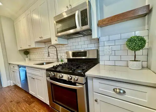 Property at 1448 Boston Post Rd, Larchmont, NY, 10538, 2 beds, 1.5 baths, [object Object]