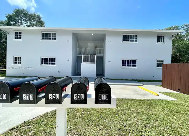 Property at 800 SW 10th Ave Unit 820, Hallandale Beach, FL, 33009, 2 beds, 1 bath, [object Object]