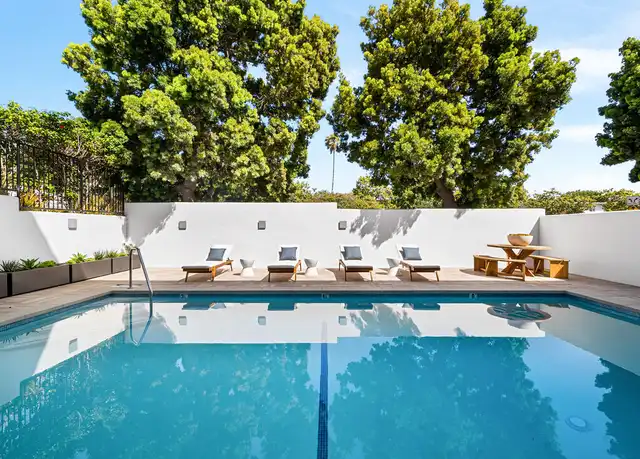 Property at 153 San Vicente Blvd Unit 2B, Santa Monica, CA, 90402, 2 beds, 2 baths, [object Object]