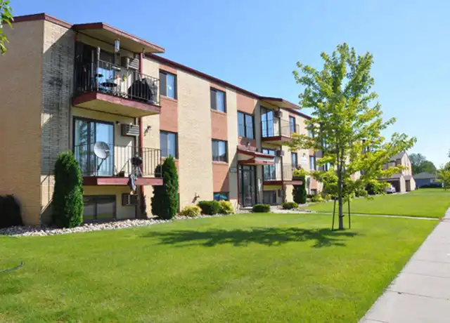 Property at 1220 28th Ave S, Moorhead, MN, 56560, 1-2 bed, 1-2 bath, [object Object]