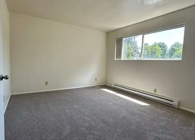 Property at 170 Owens St S Unit 210, Salem, OR, 97302, 1 bed, 1 bath, [object Object]