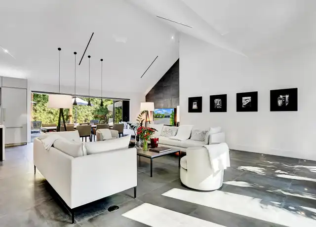 Property at 1275 N Swinton Ave, Delray Beach, FL, 33444, 3 beds, 4.5 baths, [object Object]