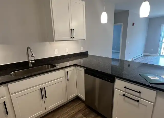 Property at 60 Severance Grn Unit 309, Colchester, VT, 05446, 2 beds, 1.5 baths, [object Object]
