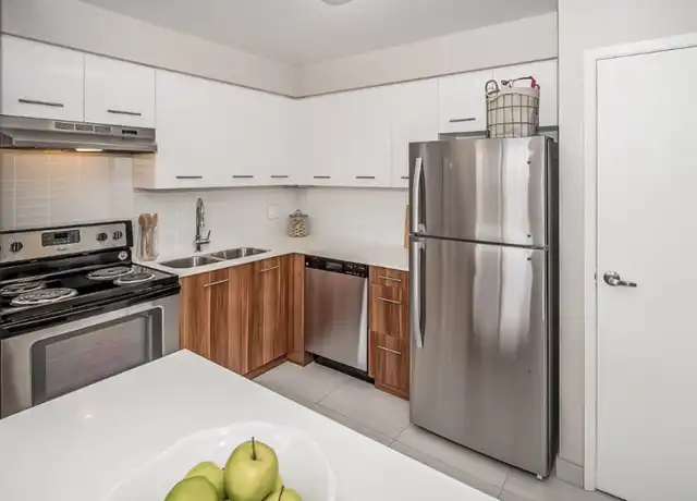 Property at 1711 Old Spanish Trl, Houston, TX, 77054, 1 bed, 1 bath, [object Object]