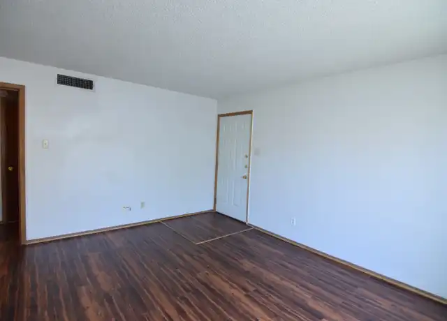 Property at 1627 Kelly Dr, Belton, TX, 76513, 2 beds, 2 baths, [object Object]
