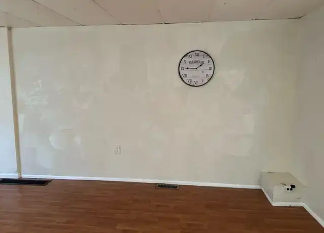 Property at 3304 W 44th St Unit 2, Cleveland, OH, 44109, 2 beds, 1 bath, [object Object]