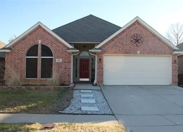 Property at 9128 Saranac Trl, Fort Worth, TX, 76118, 3 beds, 2 baths, [object Object]