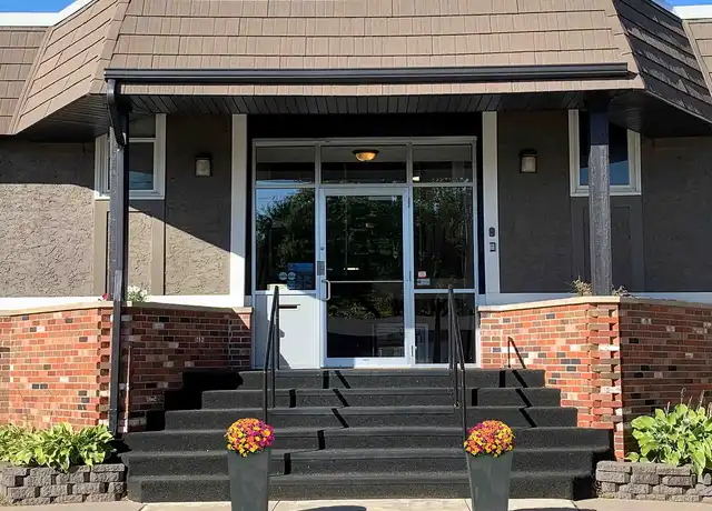 Property at Moonraker Apartments - 5521 Brookdale Dr N, Brooklyn Park, MN, 55443, 1-2 bed, 1 bath, [object Object]