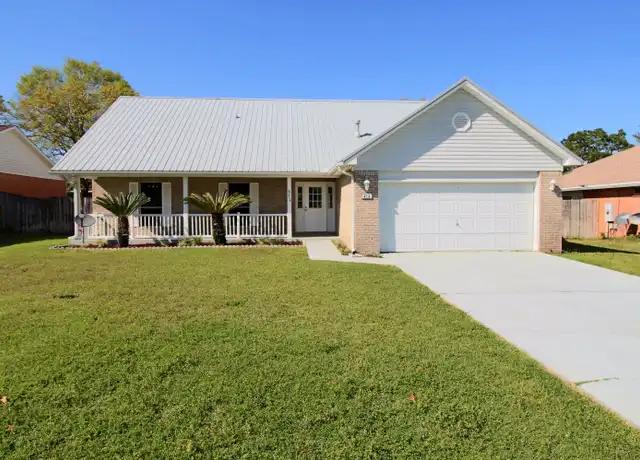 Property at 414 Whirlaway Ct, Crestview, FL, 32539, 5 beds, 3 baths, [object Object]