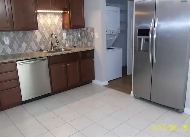 Property at 2300 Twelve Oaks Dr Unit E7, Orange Park, FL, 32065, 2 beds, 1.5 baths, [object Object]