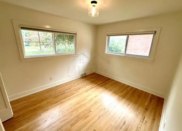 Property at 18346 Beverly Rd, Beverly Hills, MI, 48025, 3 beds, 1.5 baths, [object Object]