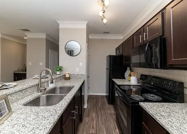 Property at The Indigo at Grissom - 1935 Meadowbrook Dr SW, Huntsville, AL, 35803, 1 bed, 1 bath, [object Object]
