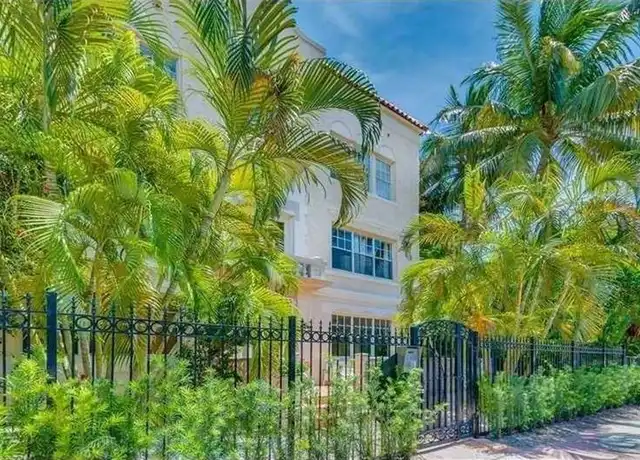 Property at 1611 Michigan Ave #2, Miami Beach, FL, 33139, 2 beds, 2 baths, [object Object]