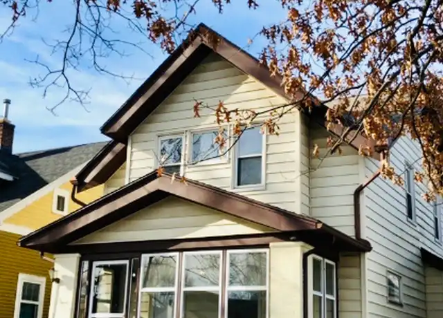 Property at 706 Geneva Ave, Toledo, OH, 43609, 3 beds, 1 bath, [object Object]