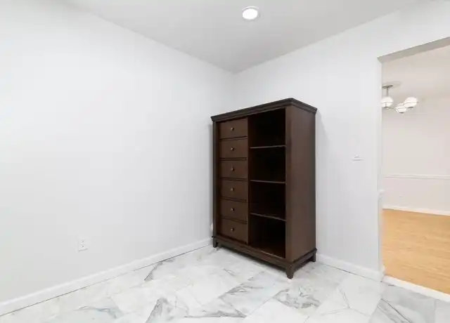 Property at 29 Willow St, Jersey City, NJ, 07305, 2 beds, 2 baths, [object Object]