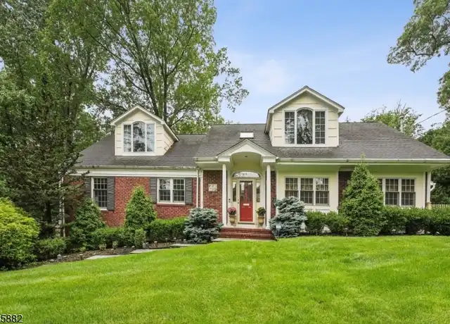 Property at 27 Sherwood Rd, Short Hills, NJ, 07078, 5 beds, 4.5 baths, [object Object]