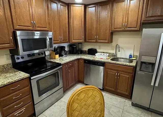 Property at Waterfront Apartments - 4927 Victoria Dr, Cape Coral, FL, 33904, 2 beds, 2 baths, [object Object]
