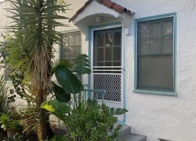 Property at 1040 N Sweetzer Ave Unit 1/2, West Hollywood, CA, 90069, 2 beds, 1 bath, [object Object]