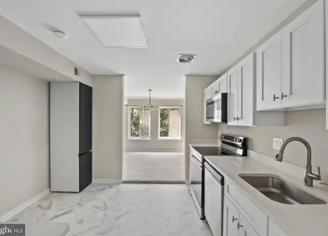 Property at 11305 Commonwealth Dr #102, Rockville, MD, 20852, 3 beds, 2 baths, [object Object]