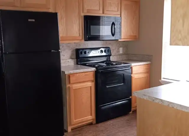 Property at 444 Morris St Unit 444, Pocola, OK, 74902, 2 beds, 1 bath, [object Object]