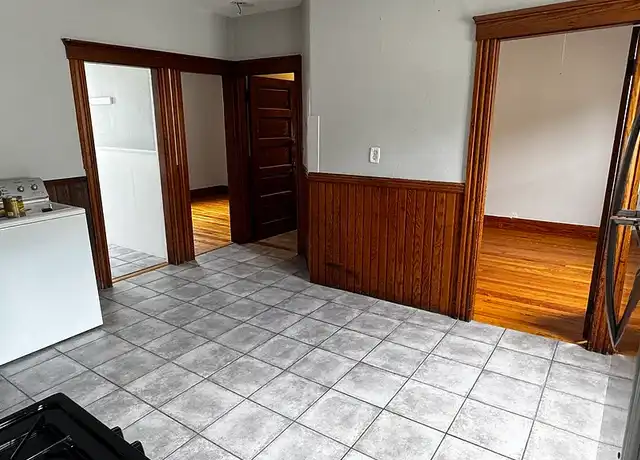 Property at 9 Rena St Unit 3, Worcester, MA, 01604, 3 beds, 1 bath, [object Object]