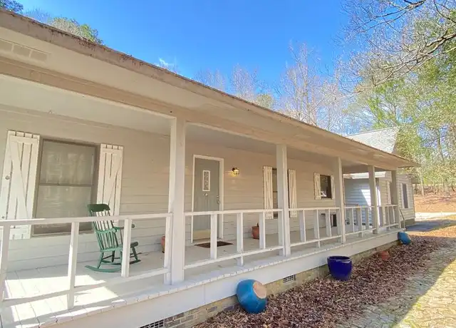 Property at 8132 Lightfoot Ct, Auburn, AL, 36830, 3 beds, 2 baths, [object Object]
