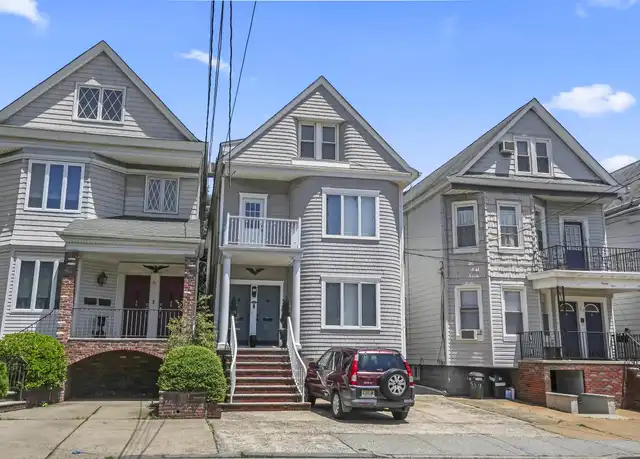 Property at 23 W 42nd St Unit 3, Bayonne, NJ, 07002, 1 bed, 1 bath, [object Object]