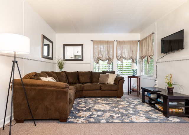 Photo of 616 Leilani St, Hilo, HI 96720