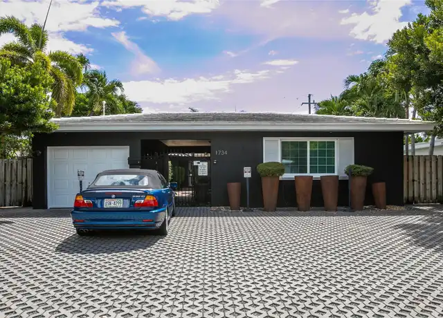 Property at 1734 NE 20th Ave Unit 1, Fort Lauderdale, FL, 33305, 1 bed, 1 bath, [object Object]