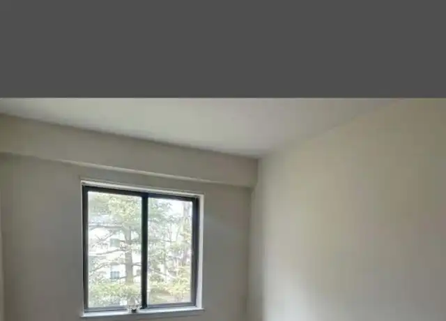 Property at 8604 E village way unit Unit E, Engleside, VA, 22309, 2 beds, 1 bath, [object Object]