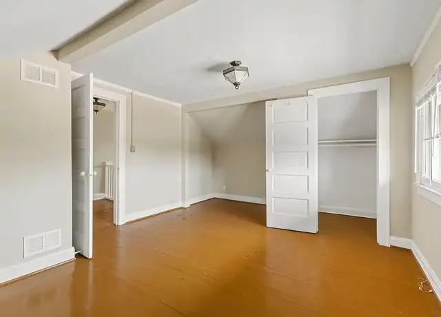 Property at Historic Audubon Court - 5703 E Washington St, Indianapolis, IN, 46219, 1 bed, 1 bath, [object Object]