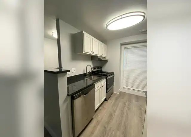 Property at Woodridge Apartments - 500 Dove Tree Dr, Galloway, OH, 43119, 1-2 bed, 1 bath, [object Object]
