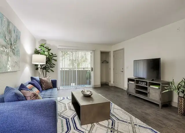 Photo of 10250 Spencer St, Las Vegas, NV 89183