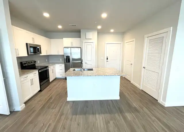 Property at 295 County Road 138 Unit 9521, Hutto, TX, 78634, 2 beds, 2 baths, [object Object]