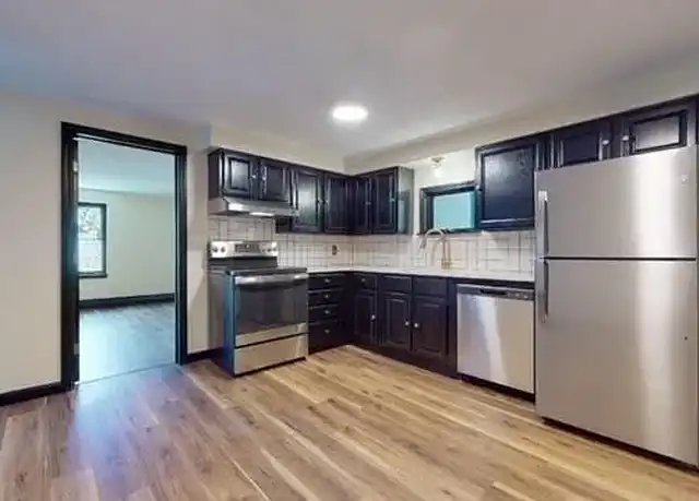 Property at Beacon Court - 20 Beacon Ave, Biddeford, ME, 04005, 2-3 beds, 1 bath, [object Object]