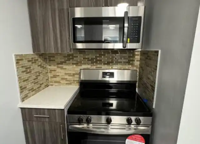 Property at 1795 North Ave Unit 13, Bridgeport, CT, 06604, 0 beds, 1 bath, [object Object]