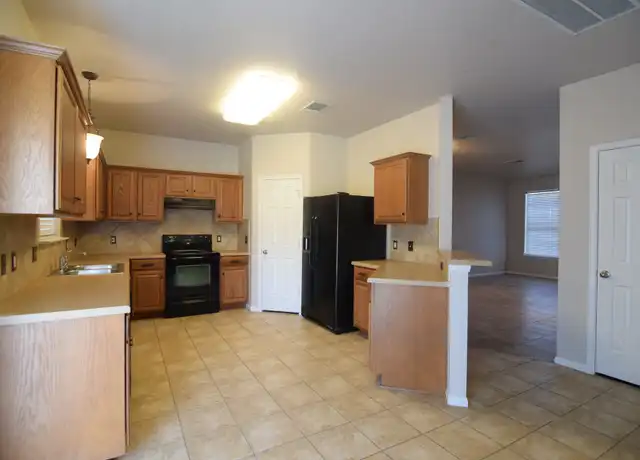 Property at 6302 Bridgewood Dr, Killeen, TX, 76549, 4 beds, 2.5 baths, [object Object]