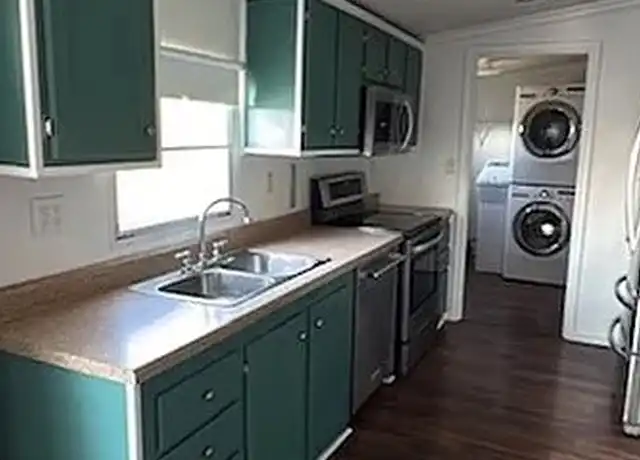 Property at 116 Crestview Dr, Liberty Hill, TX, 78642, 3 beds, 2 baths, [object Object]
