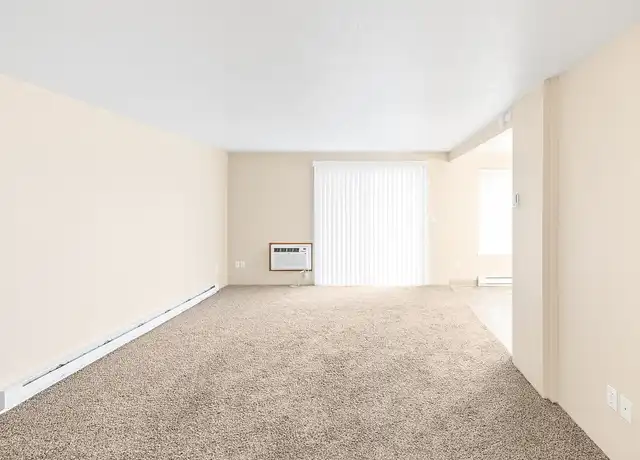 Property at Knightsbridge Apartments - 910 E Holyoke Ave, Spokane, WA, 99208, 1-2 bed, 1 bath, [object Object]