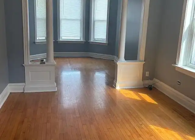 Property at 5434 S Wood St, Chicago, IL, 60609, 3 beds, 1 bath, [object Object]
