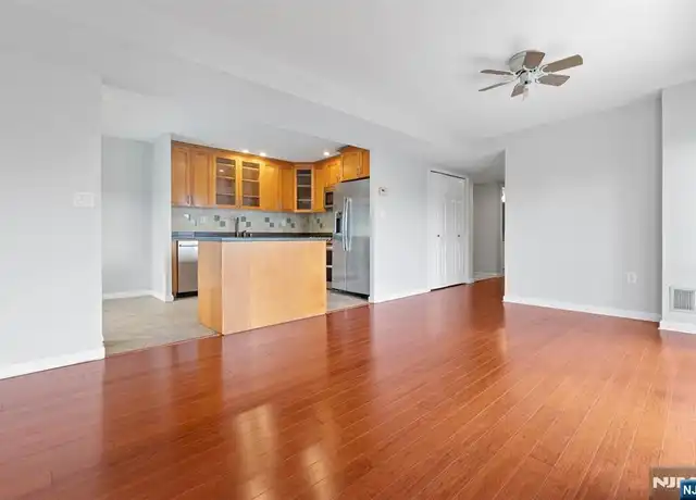 Property at 518 Ellery Ct Unit K518, Edgewater, NJ, 07020, 2 beds, 2 baths, [object Object]