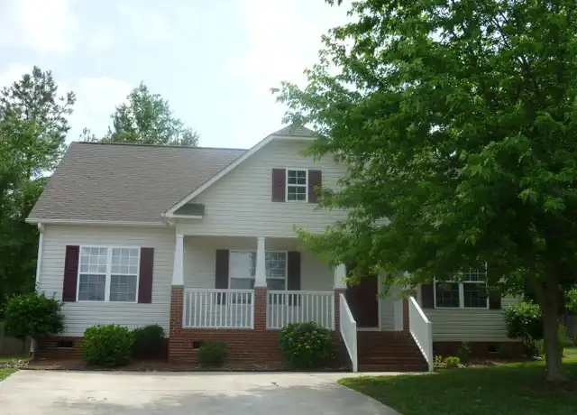 Property at 306 High Hills Ct, Rock Hill, SC, 29732, 3 beds, 2 baths, [object Object]