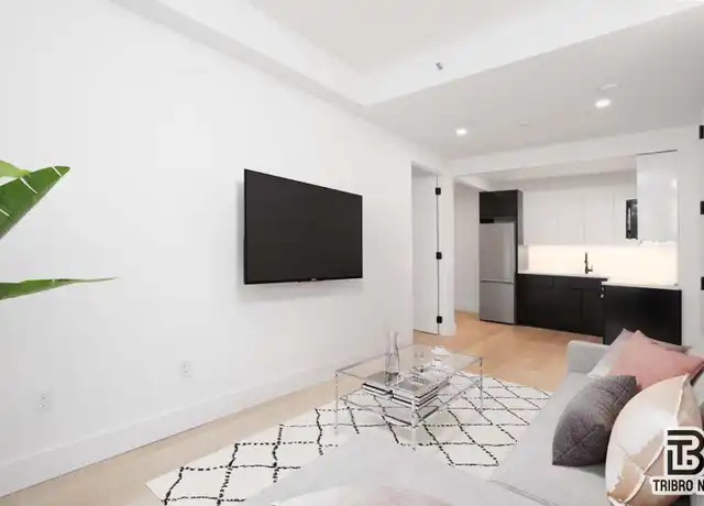 Property at 1042 President St Unit 8D, Brooklyn, NY, 11225, 1 bed, 1 bath, [object Object]