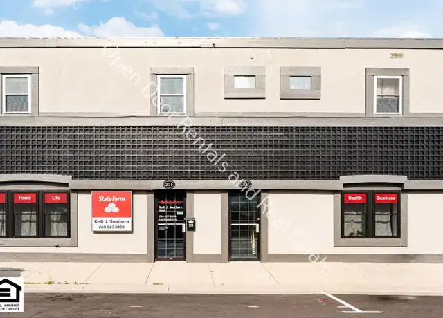 Property at 202 N Jackson St Unit 4, Auburn, IN, 46706, 1 bed, 1 bath, [object Object]