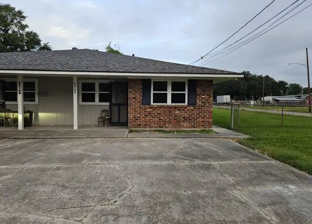 Property at 58108 Canal St, Plaquemine, LA, 70764, 2 beds, 1 bath, [object Object]